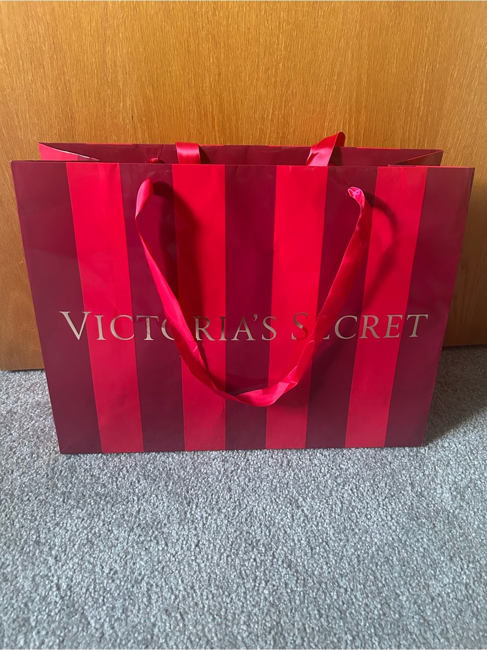 Victoria's Secret Pink, Light Pink & Red Striped Paper Bag Set - Picture 4 of 4
